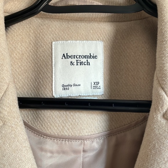 Abercrombie and Fitch Wool-Blend Dad Coat (XSP) - Picture 2 of 3